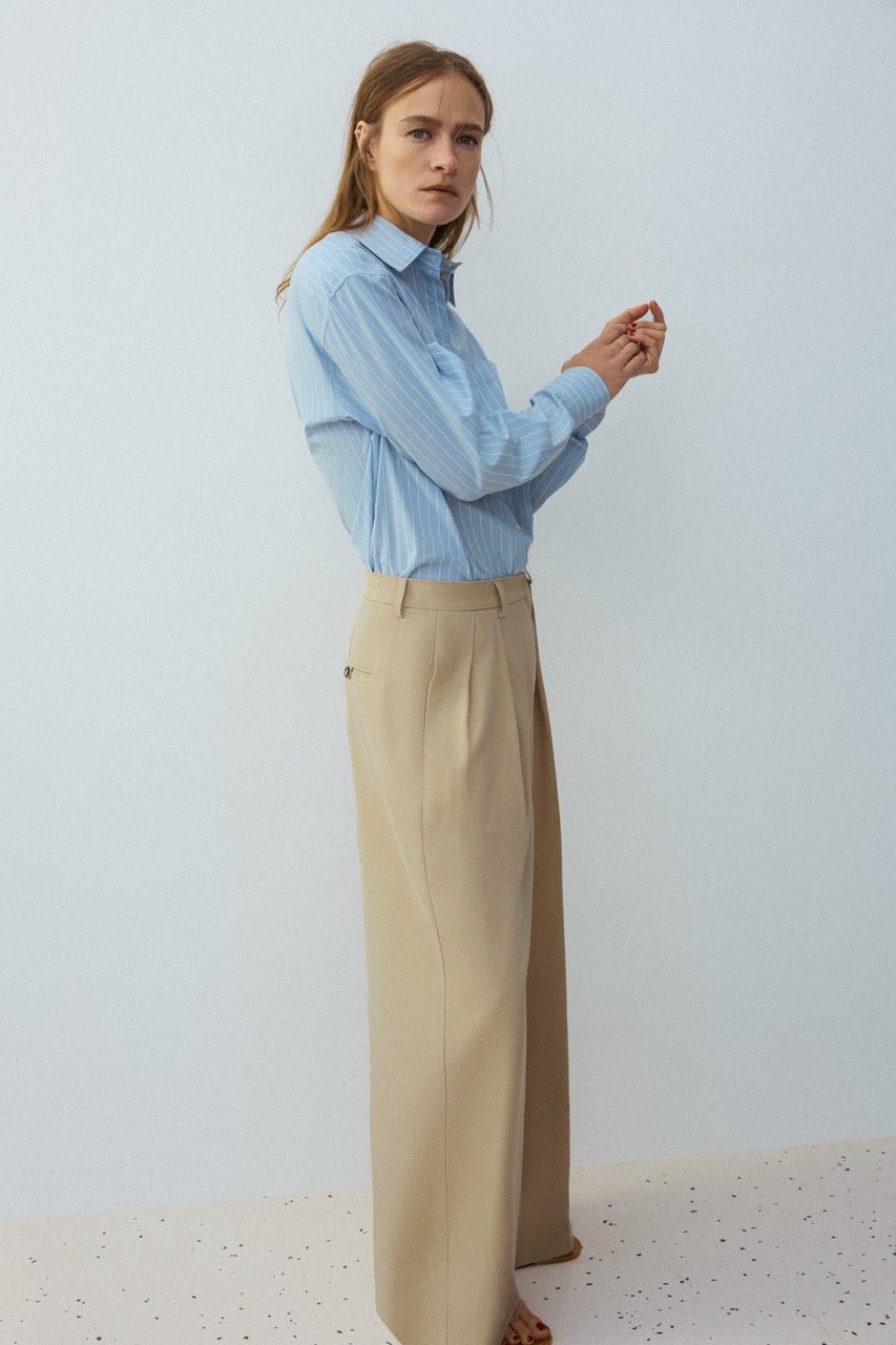 Ava oversized shirt
