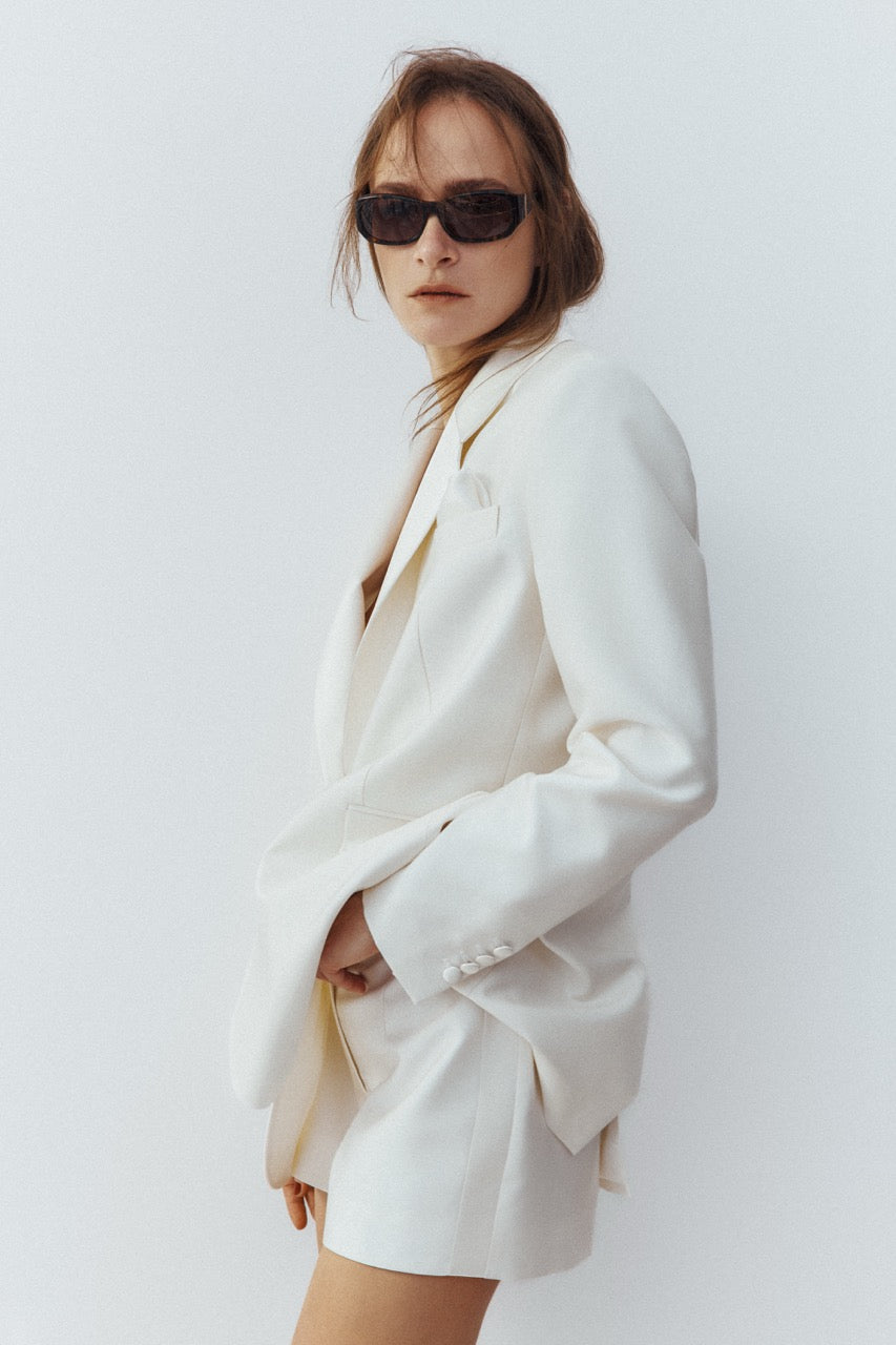 Tuxedo shorts in wool & silk