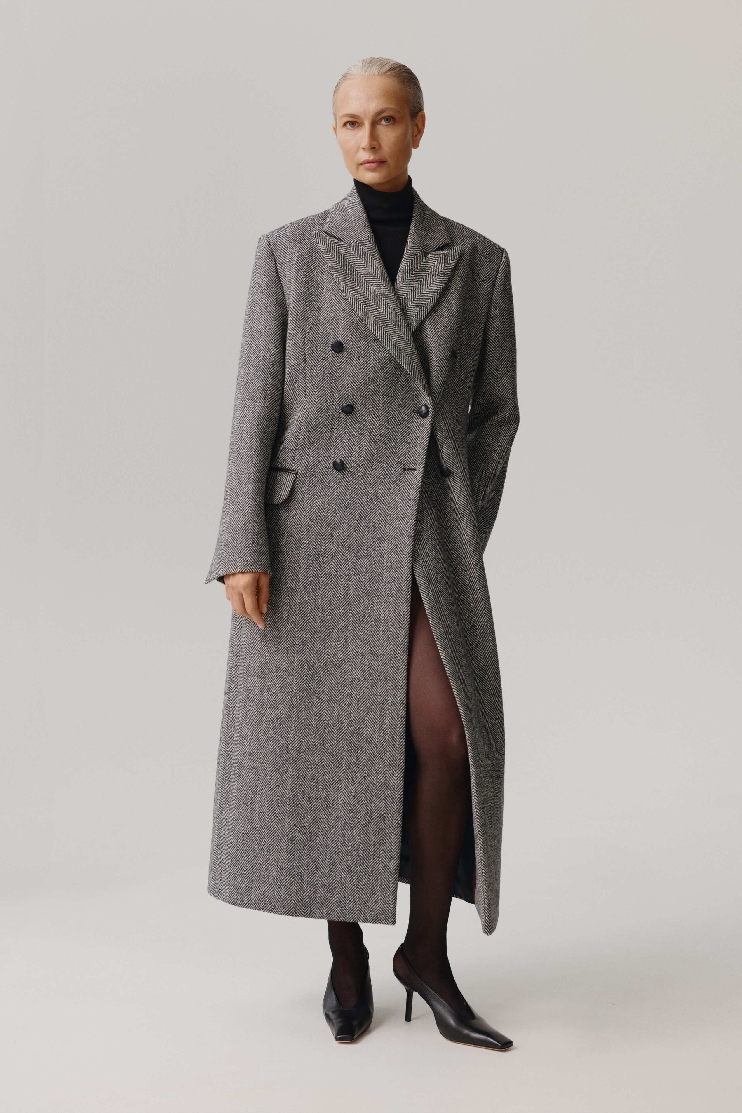Alma coat in herringbone wool tweed