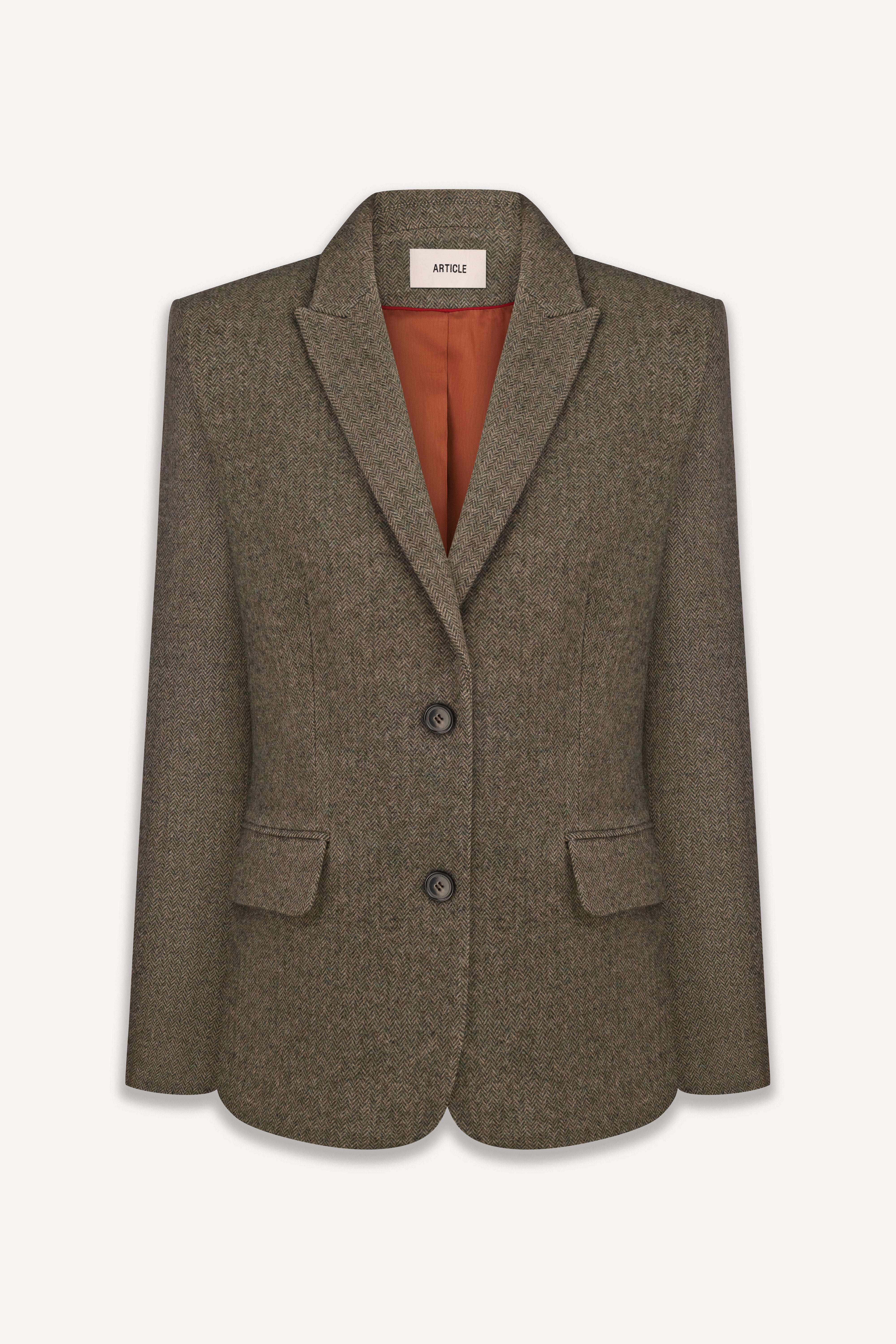 Blazer #15. Queen