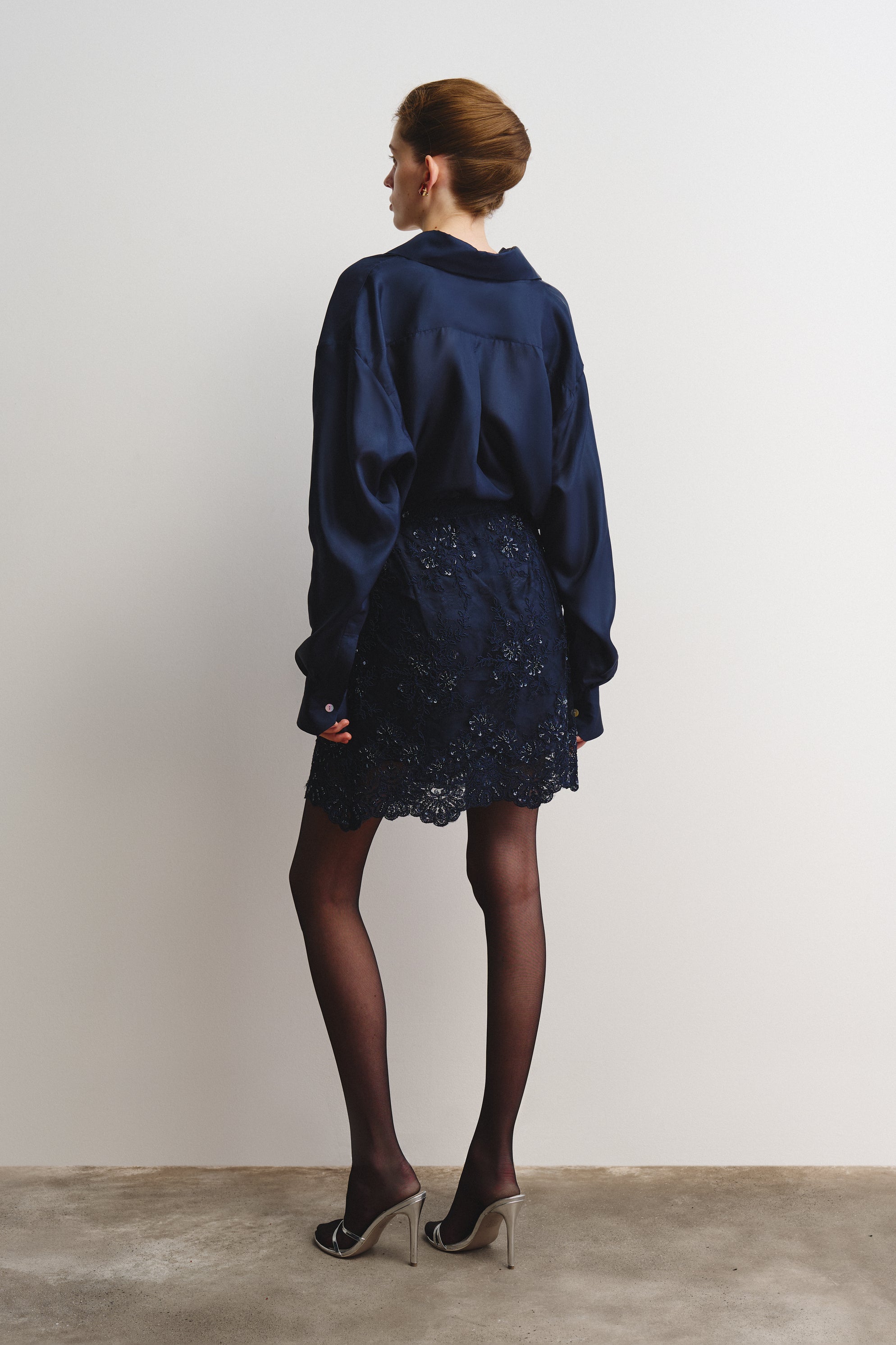 Isabelle skirt in lace and viscose lining