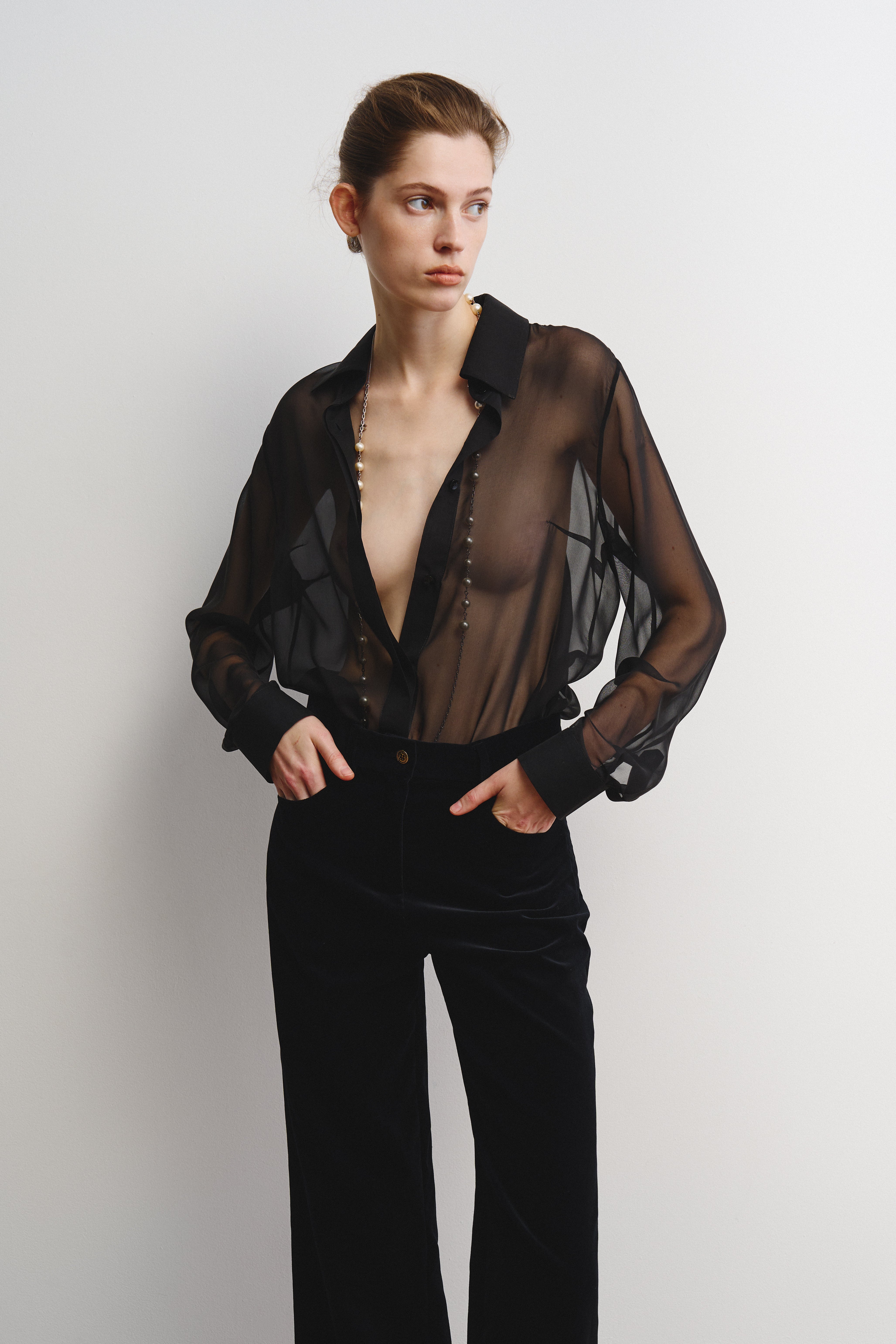 Fitted shirt in light silk